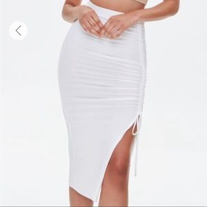 🏷 3/$20 🏷 Forever 21 - Ruched Drawstring Bodycon Midi Skirt Ivory